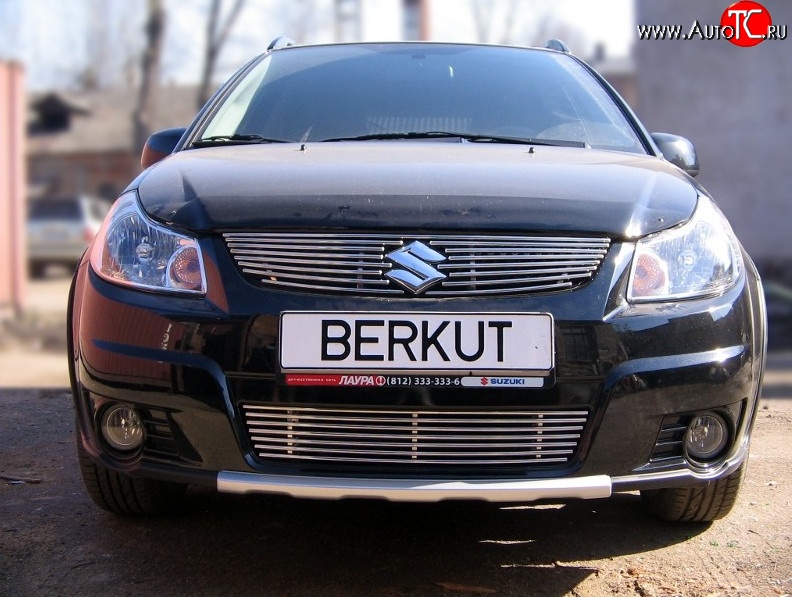 5 499 р. Декоративная вставка воздухозаборника (хетчбек) Berkut Suzuki SX4 GYA,GYB  рестайлинг, хэтчбэк (2010-2016)  с доставкой в г. Белгород