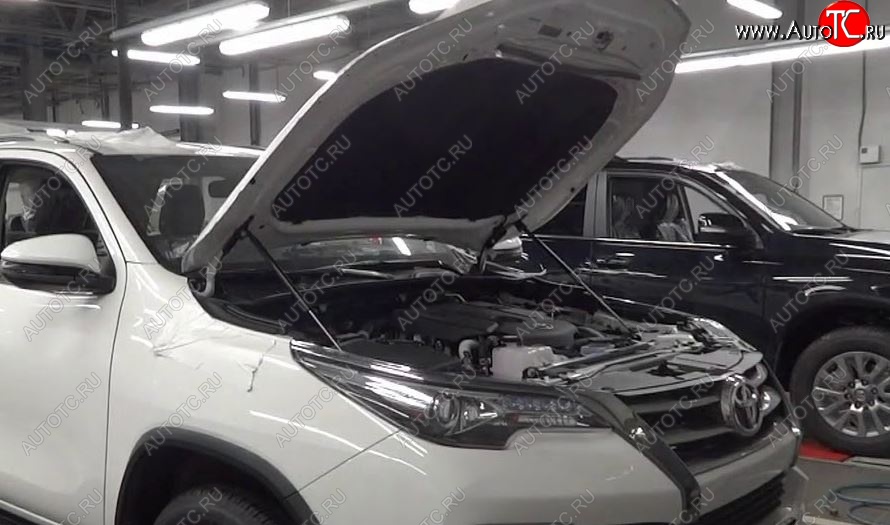 2 049 р. Упоры капота Russtal Toyota Fortuner AN160 рестайлинг (2020-2025)  с доставкой в г. Белгород
