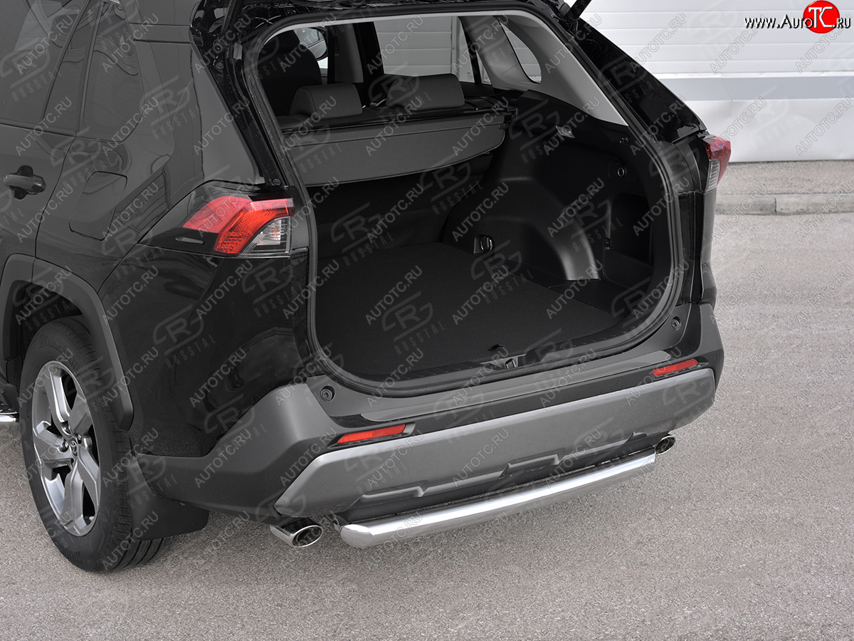 2 199 р. Защитная накладка заднего бампера Russtal Toyota RAV4 XA50 5 дв. дорестайлинг (2018-2025) (Нержавейка полированная)  с доставкой в г. Белгород