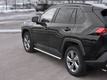 18 799 р. Защита порогов на SLITKOFF труба d63 Toyota RAV4 XA50 5 дв. дорестайлинг (2018-2025) (защита порогов с заглушками на торцах)  с доставкой в г. Белгород. Увеличить фотографию 2