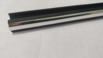 108 р. Универсальный уплотнитель FlexLine (8 mm U-LIP 2 лепестка, хромированная полоса, 1 погонный метр) Dacia Dokker цельнометаллический фургон рестайлинг (2015-2021)  с доставкой в г. Белгород. Увеличить фотографию 3