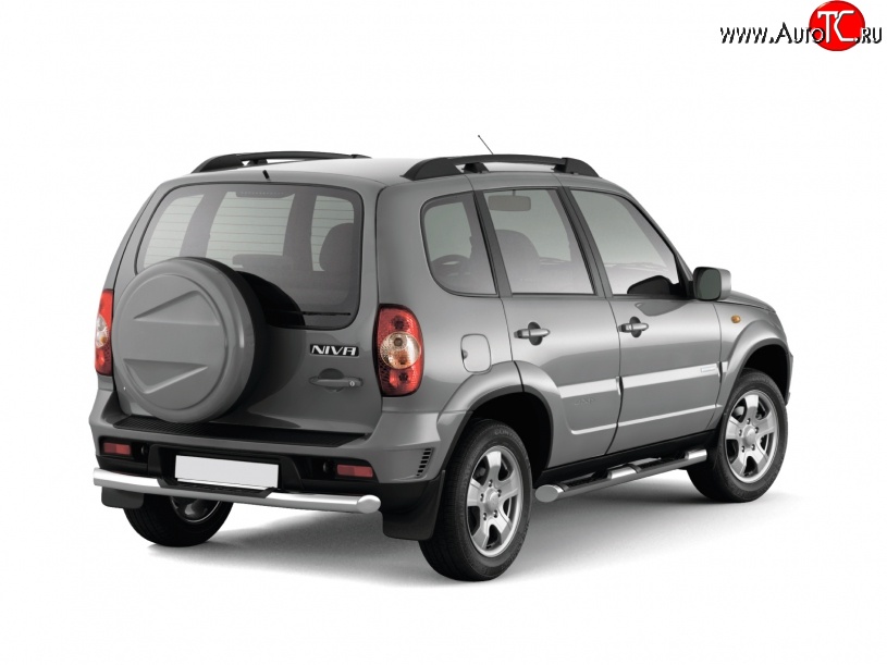10 349 р. Защита порогов из трубы Ø76 мм с проступью Petroil Tuning Chevrolet Niva 2123 рестайлинг (2009-2020) (Нержавеющая полированная сталь)  с доставкой в г. Белгород