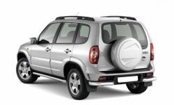 Защита заднего бампера (углы 63 мм) Petroil Tuning Chevrolet Niva 2123 рестайлинг (2009-2020) (Нержавеющая полированная сталь)