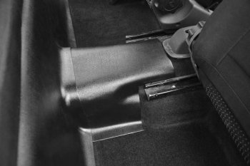 2 179 р. Накладки на ковролин пола Petroil Tuning Лада Гранта 1 2191 лифтбэк дорестайлинг  (2011-2013) (Задние под сиденье и на тоннель пола)  с доставкой в г. Белгород. Увеличить фотографию 4