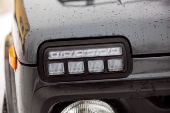 3 989 р. Дневные ходовые огни с поворотниками Тюн-Авто Urban Лада нива 4х4 2131 5 дв. 1-ый рестайлинг (2019-2021) (Поворотник в ВЕРХНЕЙ секции, рассеянный свет)  с доставкой в г. Белгород. Увеличить фотографию 4