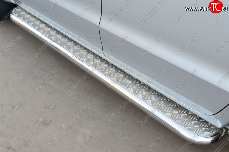 30 799 р. Порожки для ног (труба Ø63) SLITKOFF Volkswagen Amarok дорестайлинг (2009-2016) (лист - алюминий, профиль - сталь)  с доставкой в г. Белгород