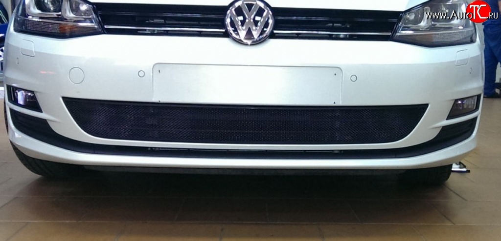 683 р. Сетка на бампер Novline Volkswagen Golf 7 дорестайлинг, хэтчбэк 5 дв. (2012-2017)  с доставкой в г. Белгород