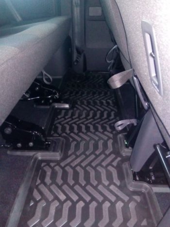 1 229 р. Коврики салона Aileron (3-ий ряд, короткая база) Volkswagen Caravelle T6 дорестайлинг (2015-2019)  с доставкой в г. Белгород. Увеличить фотографию 2