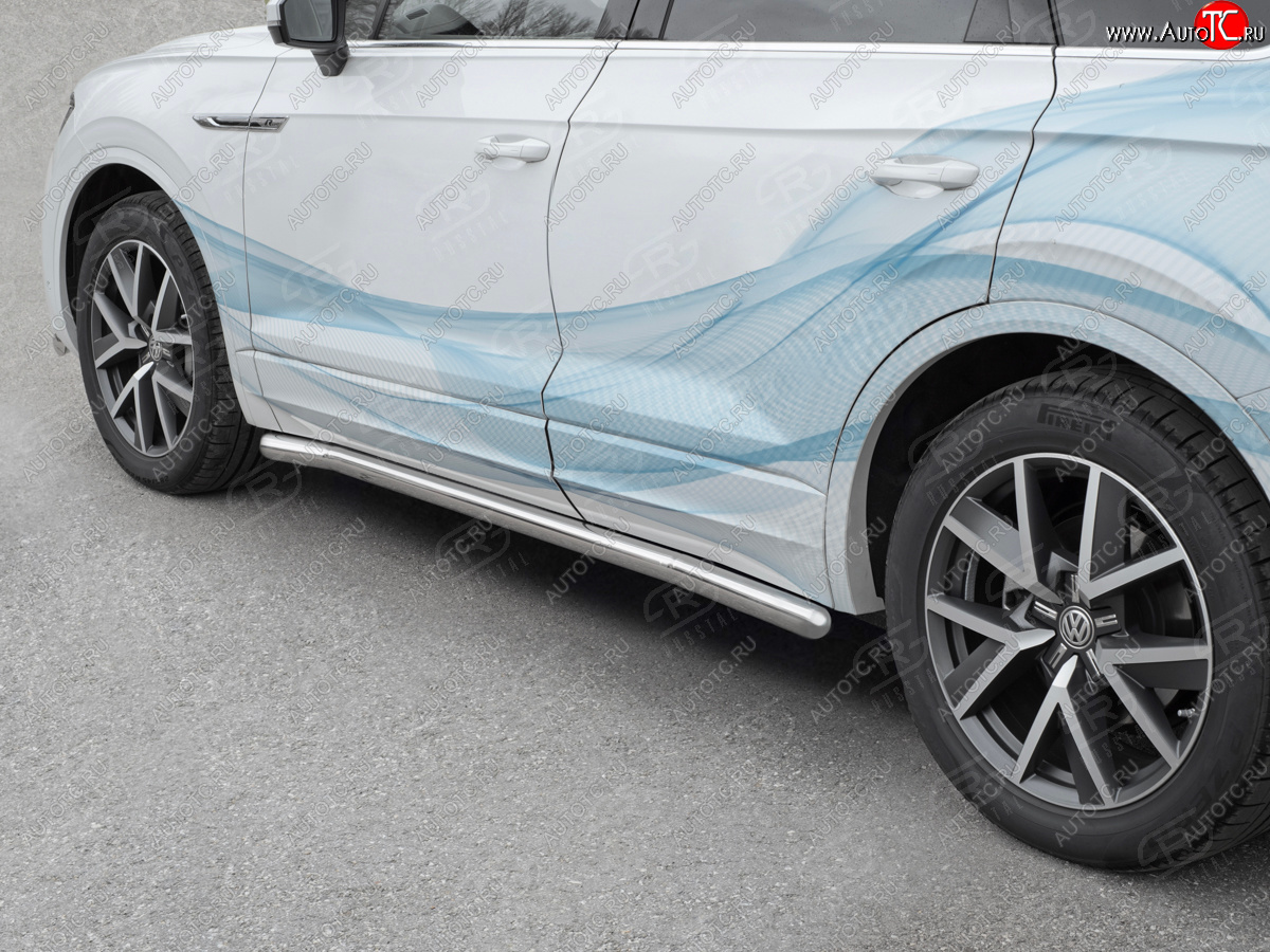 19 299 р. Защита порогов (Ø63 мм) SLITKOFF Volkswagen Touareg 3 CR дорестайлинг (2018-2022) (торцы круглые 90°, полированная нержавейка)  с доставкой в г. Белгород