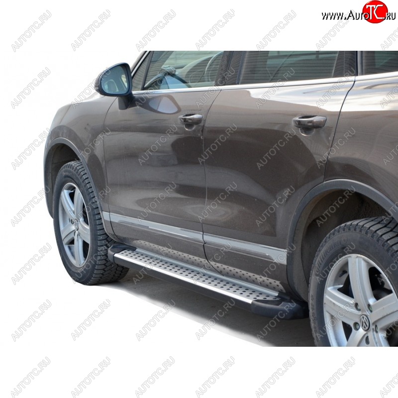 21 799 р. Порожки для ног Бумер (алюминий) Volkswagen Touareg 2 NF дорестайлинг (2010-2014)  с доставкой в г. Белгород