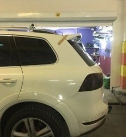 5 499 р. Спойлер Спорт Volkswagen Touareg 2 NF дорестайлинг (2010-2014) (Неокрашенный)  с доставкой в г. Белгород. Увеличить фотографию 4